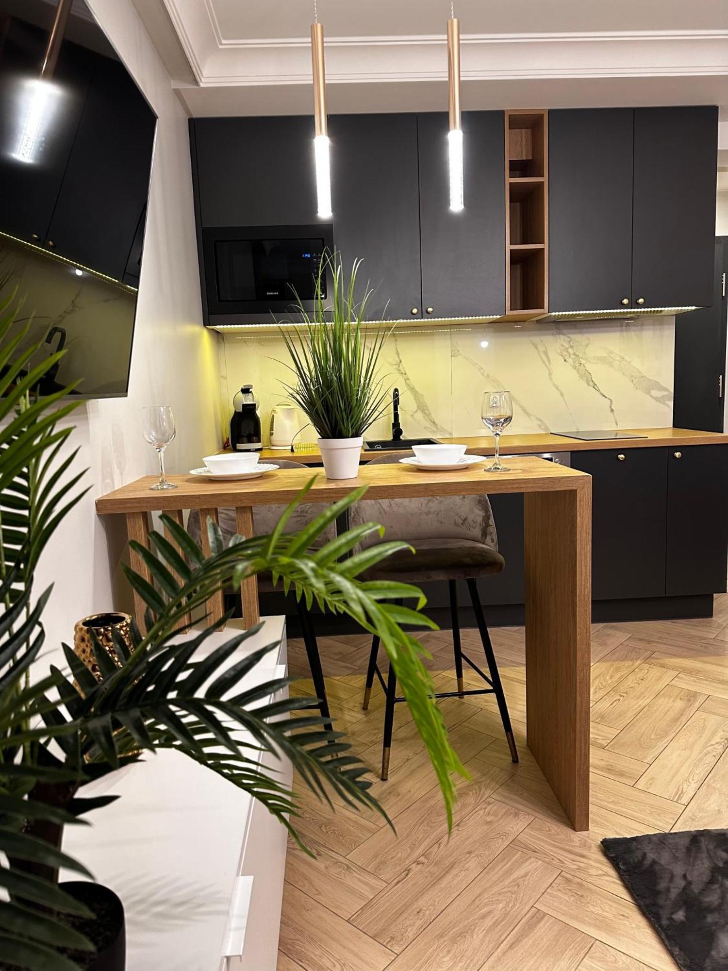 Apartamenty Kielce- Apartament Rubin Przy Zalew Kielecki, Faktura, Parking, Centrum Dış mekan fotoğraf