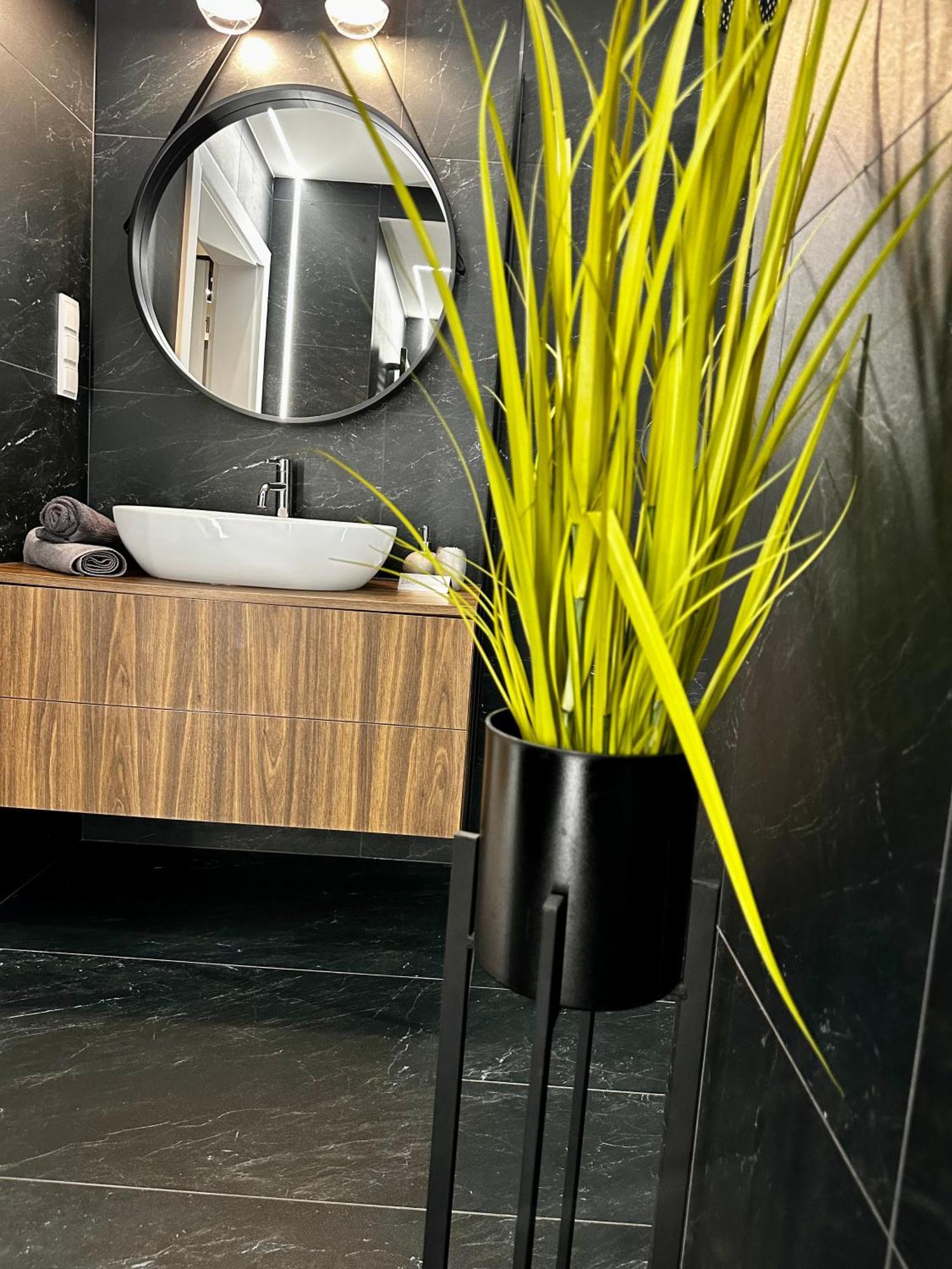 Apartamenty Kielce- Apartament Rubin Przy Zalew Kielecki, Faktura, Parking, Centrum Dış mekan fotoğraf