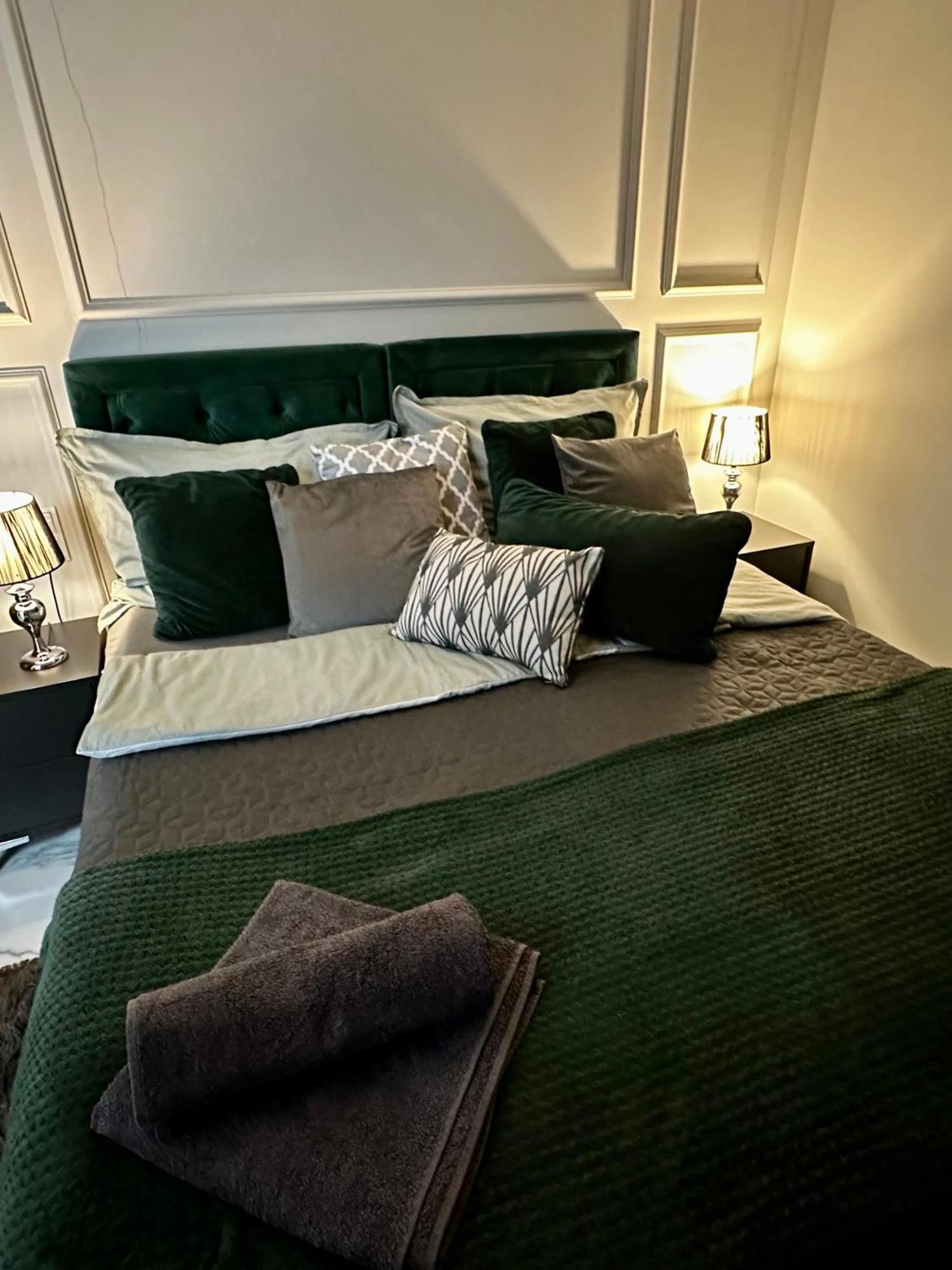 Apartamenty Kielce- Apartament Rubin Przy Zalew Kielecki, Faktura, Parking, Centrum Dış mekan fotoğraf